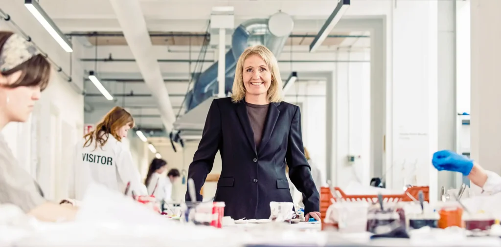 erhvervsportræt af Carina Christensen, lavet af Kirsten Adler, fotograf i Århus