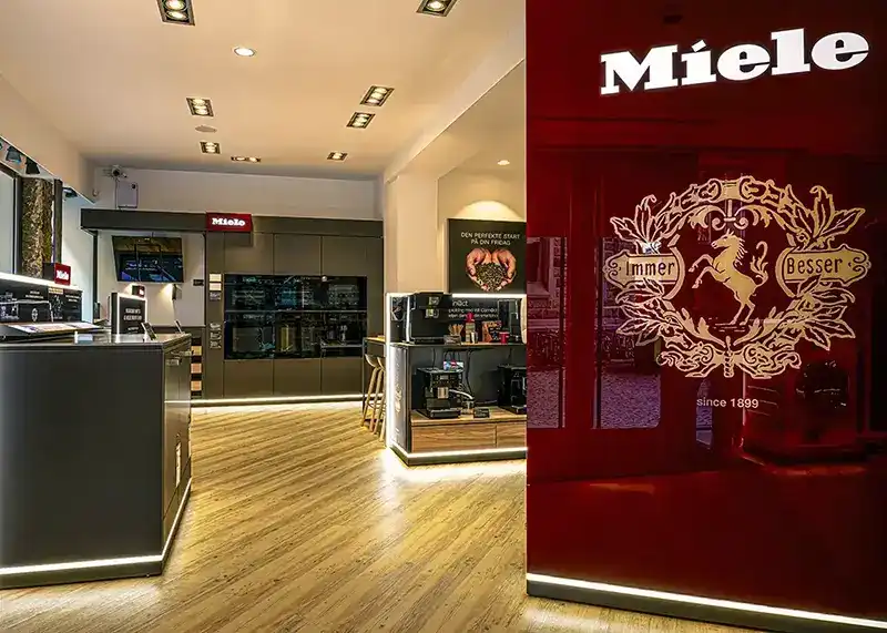 Kirsten Adler, fotograf i Århus