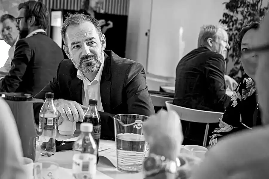 Stemningsbillede af tidligere borgmester Jacob Bundsgaard , taget af fotograf Kirsten Adler, Århus