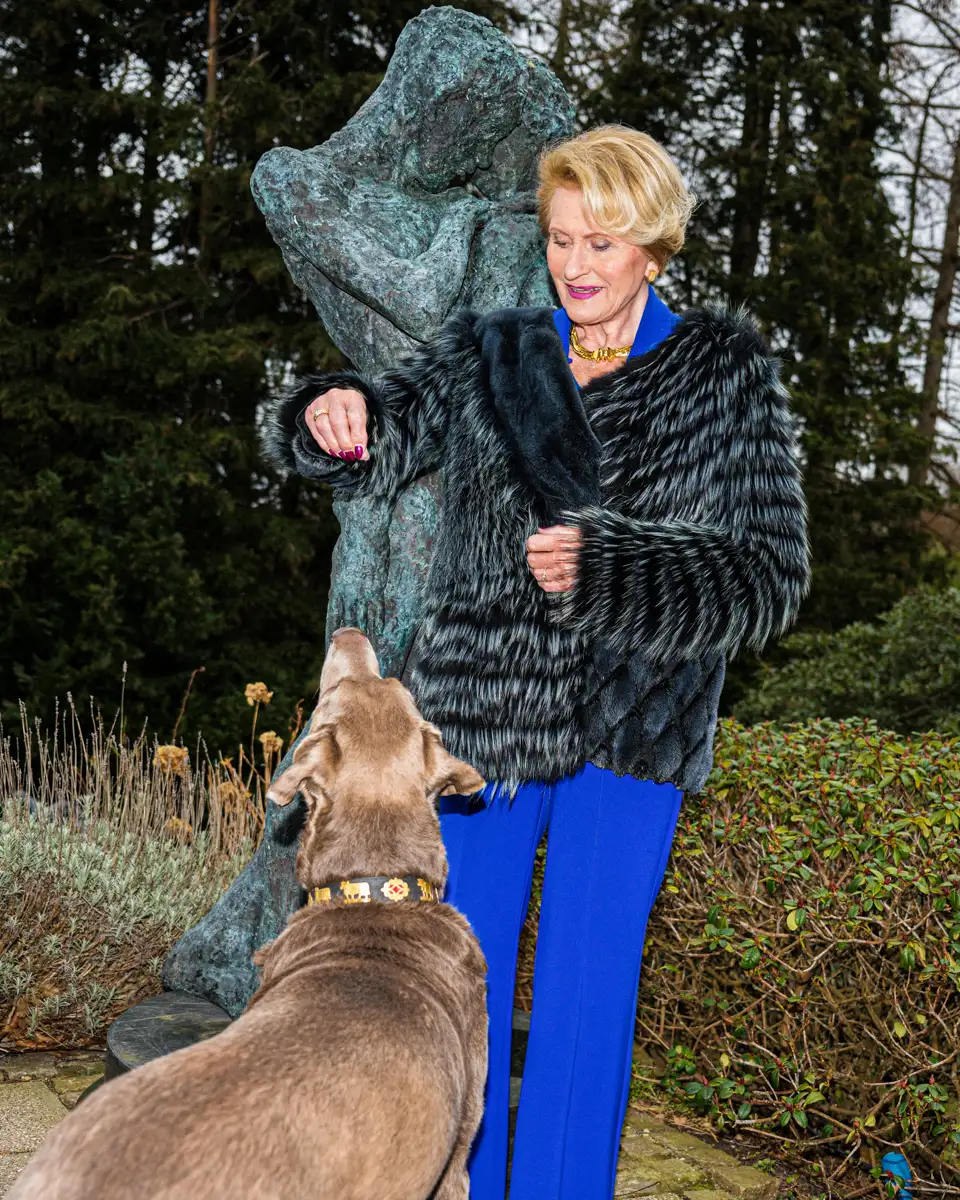 Portræt af Karin Salling, af erhvervsfotograf af Kirsten Adler, fotograf i Århus